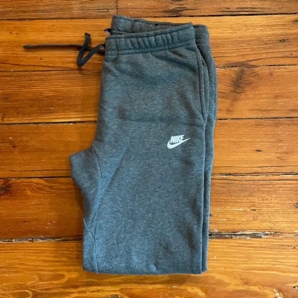 Men’s Nike sweat pants